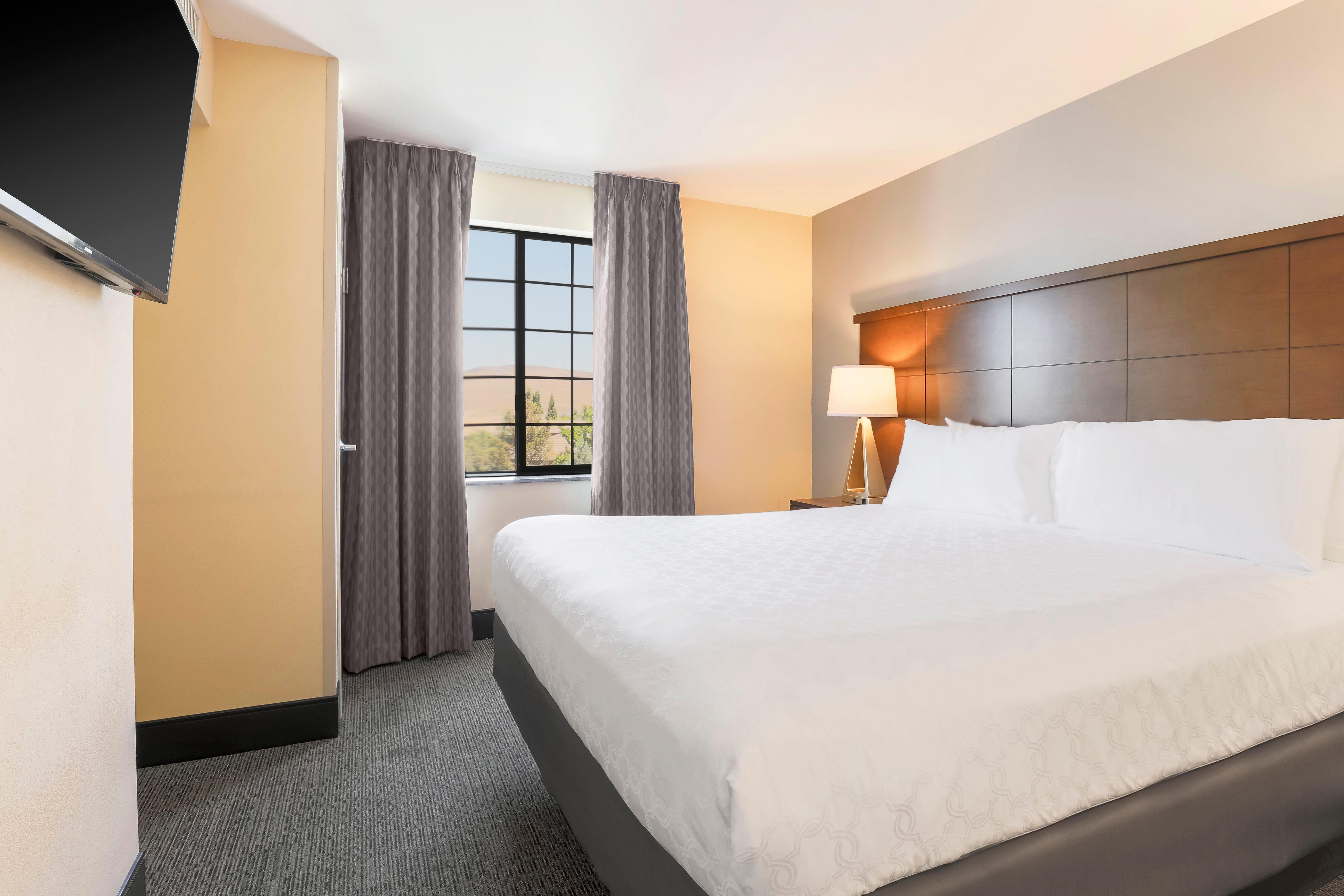 Staybridge Suites Reno Nevada By Ihg Ngoại thất bức ảnh