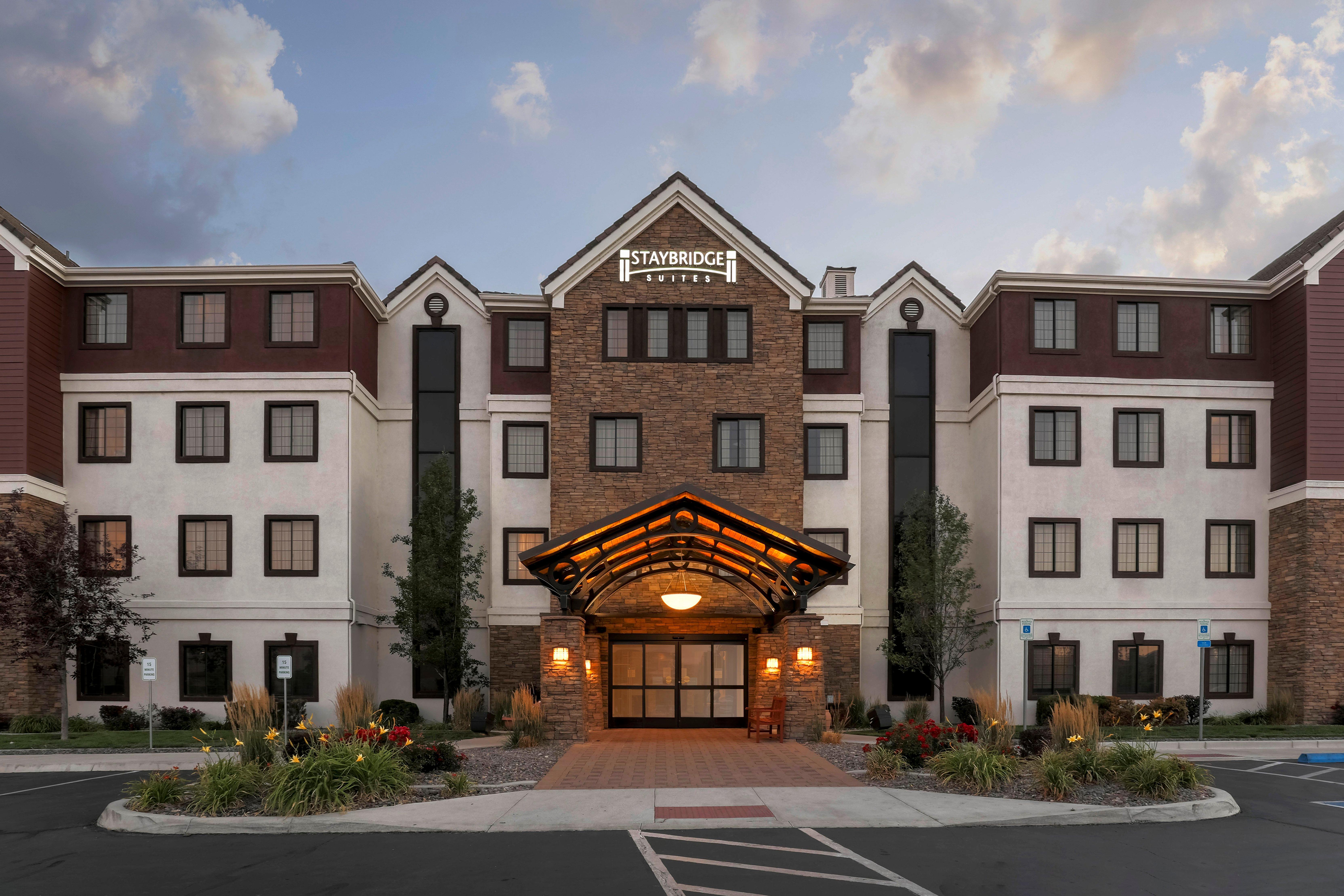 Staybridge Suites Reno Nevada By Ihg Ngoại thất bức ảnh